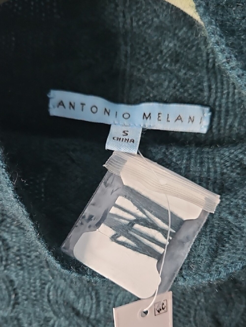 ANTONIO MELANI Chloe Cashmere Spruce Evergreen Cable Knit Sweater NWT Small - Picture 3 of 10